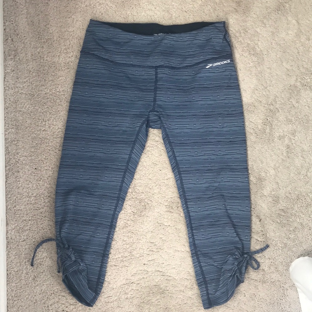 Brooks leggings